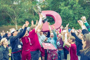 Album: Cheeret & Finalen