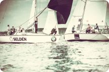 Student Sailing