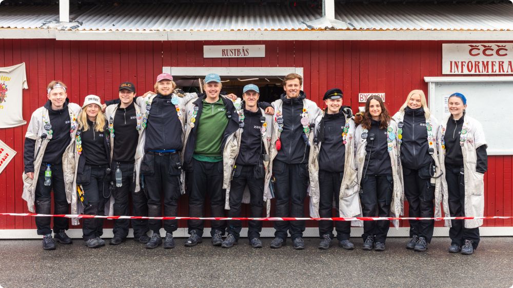 Byggplatsen Dag 1